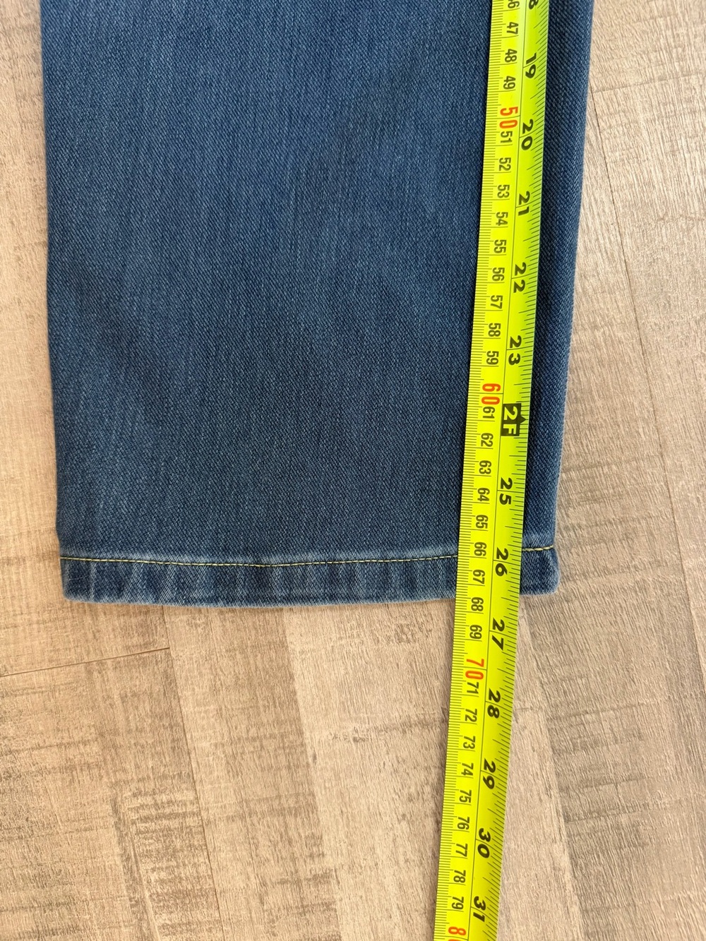 Halara Women’s Petite L Pull-On Stretch Jeans Straight Leg Medium Wash - Picture 9 of 9